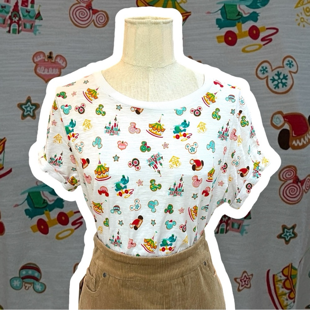 2020 Disney Parks Christmas Holiday Shirt M